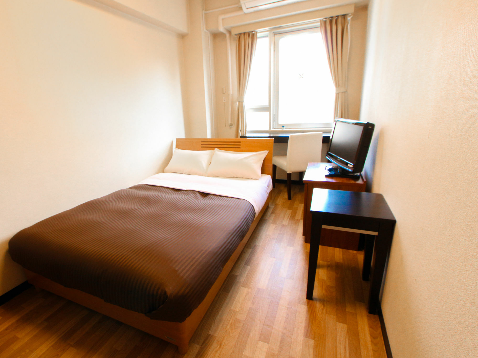 Hotel Livemax Budget Kawasaki Ekimae Exterior photo